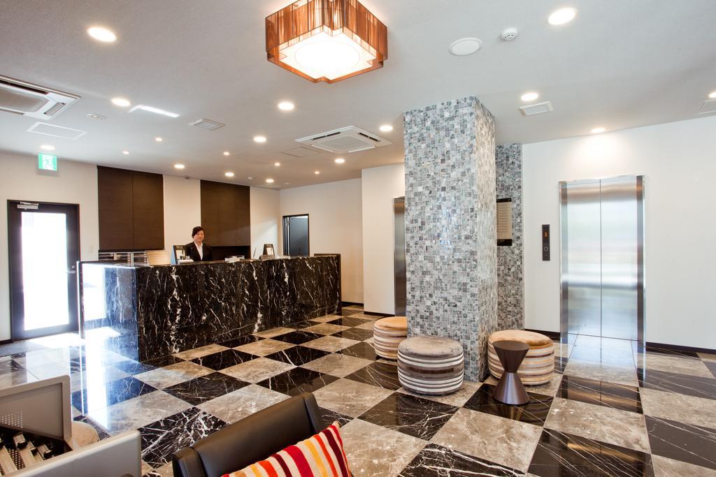Kuretake Inn Premium Shizuoka Ekimae Exteriör bild