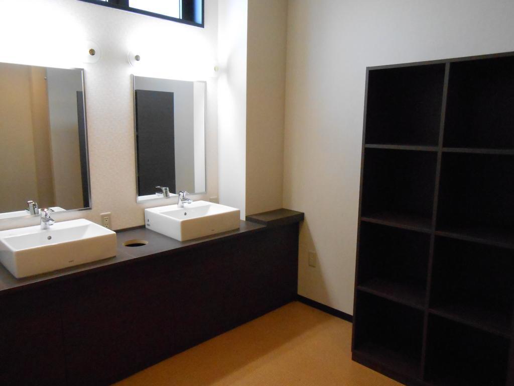 Kuretake Inn Premium Shizuoka Ekimae Exteriör bild