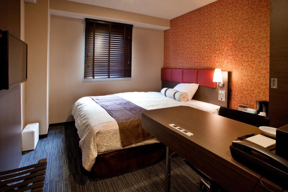 Kuretake Inn Premium Shizuoka Ekimae Exteriör bild